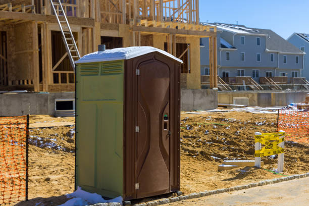 Portable Toilet Options We Offer in Green, OH